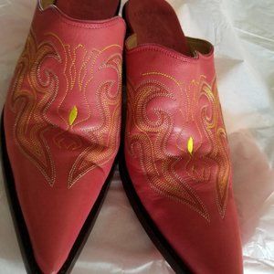 Old Gringo Frida reddish-pink western cowboy boot mule 9b